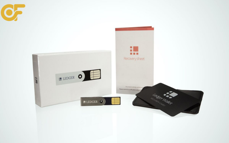 Cach-gui-–-nhan-ETH-BTC-cach-xac-nhan-giao-dich-tren-thiet-bi-quan-ly-tai-san-bang-Ledger-Live-va-dam-bao-an-toan-tuyet-doi