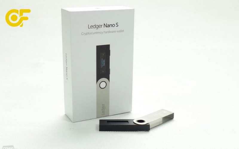 ledger-nano-x-vi-lanh-cap-thiet-ke-bao-ve-tai-san-crypto-chip-bao-mat-secure-element-ho-tro-bluetooth-luu-tru-5500-loai-cointokens